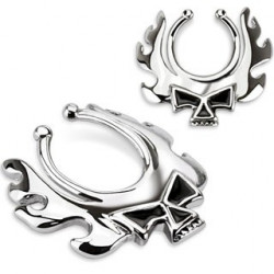 Faux piercing téton avec couronne et tête de mort Faux piercing4,80 €