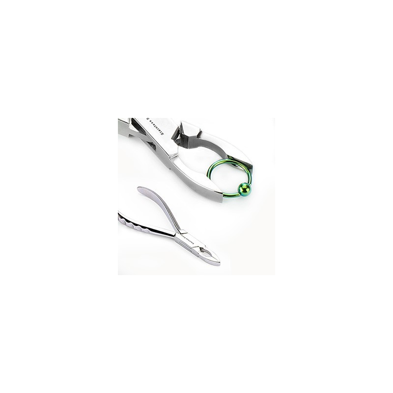 Pince pour resserrer un piercing anneau Piercing oreille21,00 €