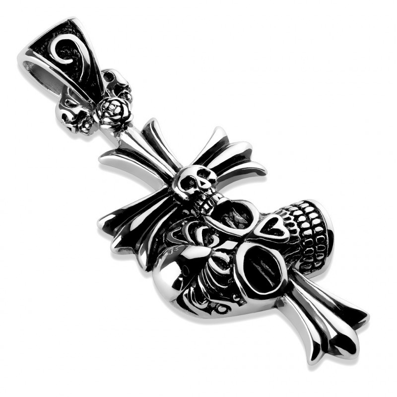 Pendentif celtic avec une croix et tête de mort acier Fady Bijoux11,90 €