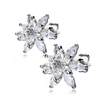 Puces d'oreilles fleurs et pétales en zirconiums blanc Kik Bijoux9,90 €