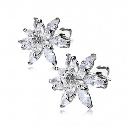 Puces d'oreilles fleurs et pétales en zirconiums blanc Kik Bijoux9,90 €