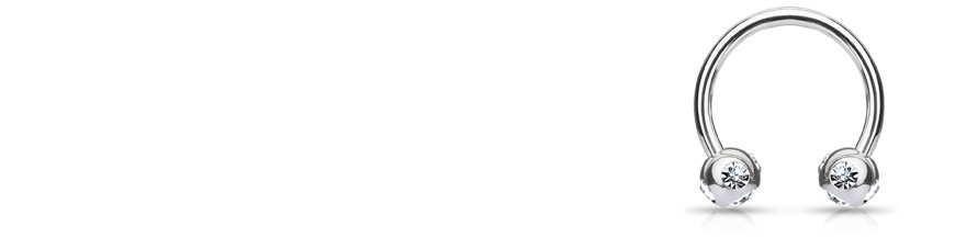 Piercing oreille fer à cheval